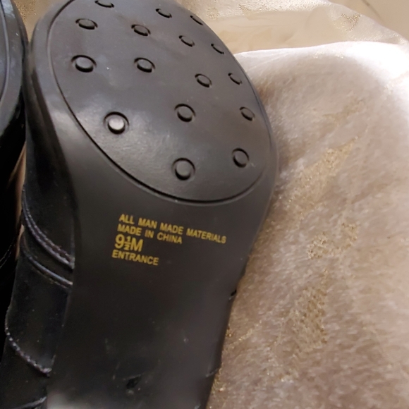 High boots - Picture 3 of 3